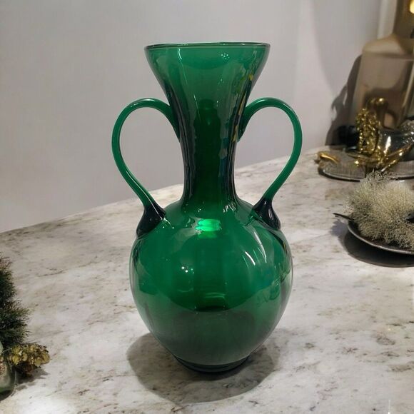 Emerald Green Ribbed Glass Vase Hand Blown Art Deco w/Handles 8” Tall - Picture 1 of 12